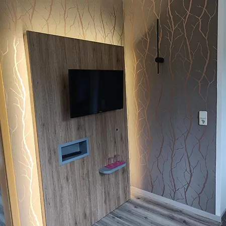 Zur Edlen Krone Hotell Neuhausen (Saxony)