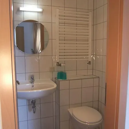 Hotell Zur Edlen Krone *