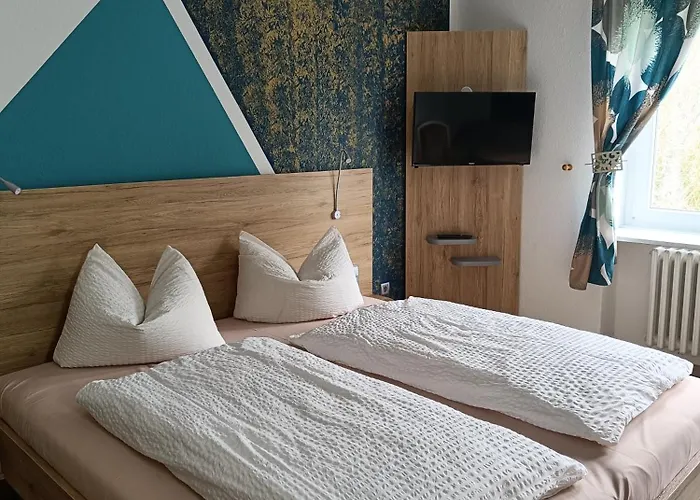 Hotel Zur Edlen Krone *